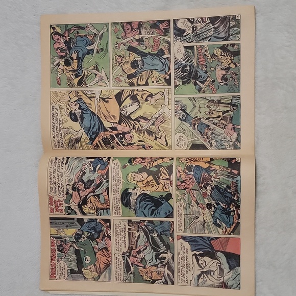 Prez #4 Comic Book - Picture 9 of 13